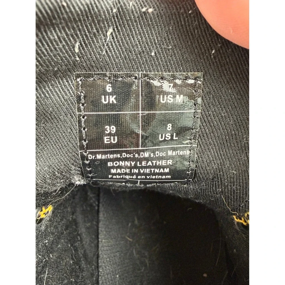 Dr. Martens 8 Bonny Leather Boots Grunge Utility Black Yellow Laces - Picture 7 of 7